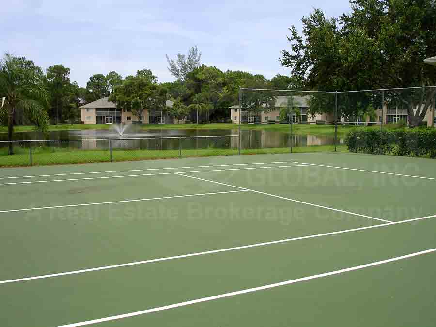 TIMBER LAKE Tennis Courts
